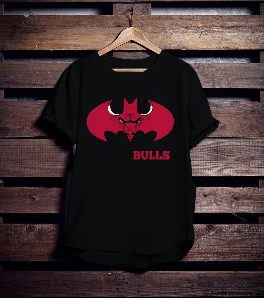 Bulls Batman Logo Mashup T-Shirt
