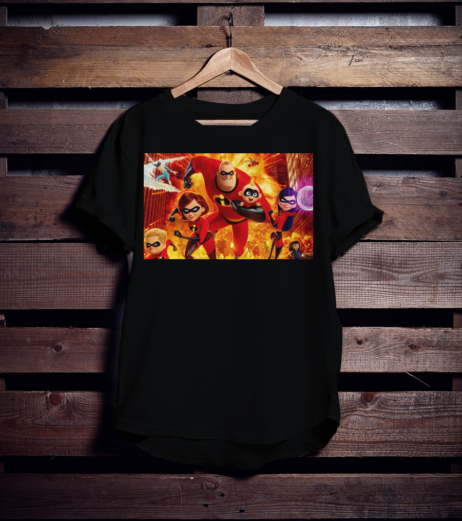 The Incredibles Family Action Adventure Pixar Scene T-Shirt