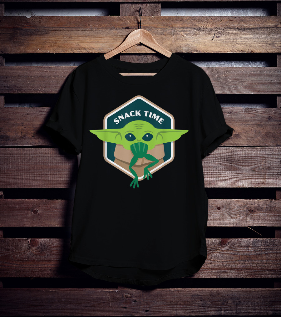 Star Wars The Mandalorian Snack Time The Child Eating Frog T-Shirt