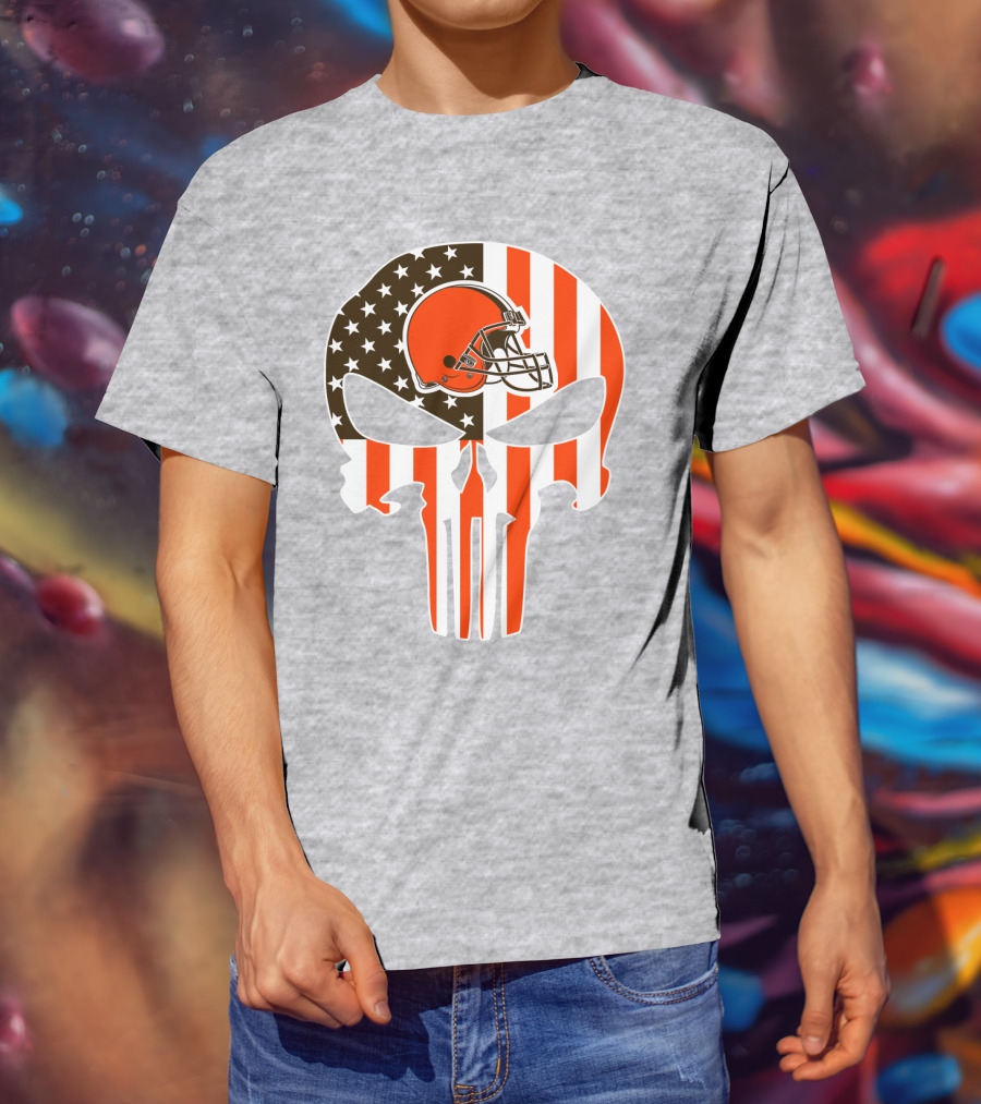 Browns American Flag Skull Helmet T-Shirt