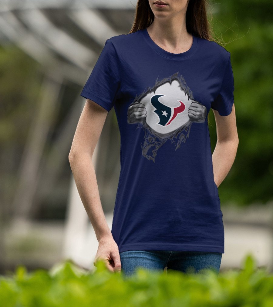 Texans Strong Bull Logo Rip Patriots T-Shirt
