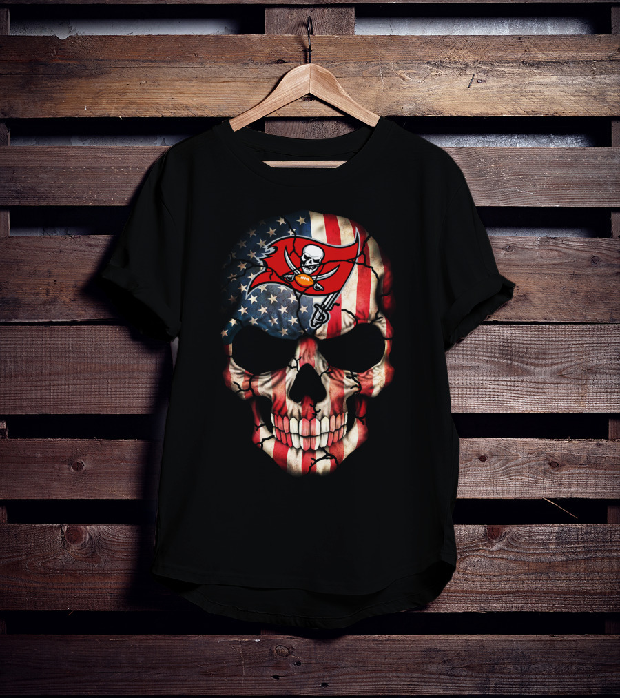 Buccaneers American Flag Skull T-Shirt