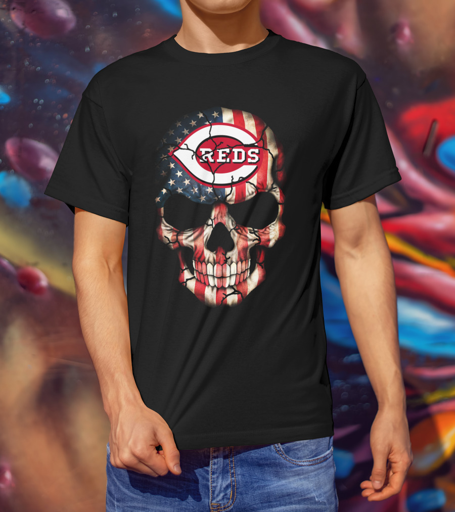 Reds American Flag Skull T-Shirt