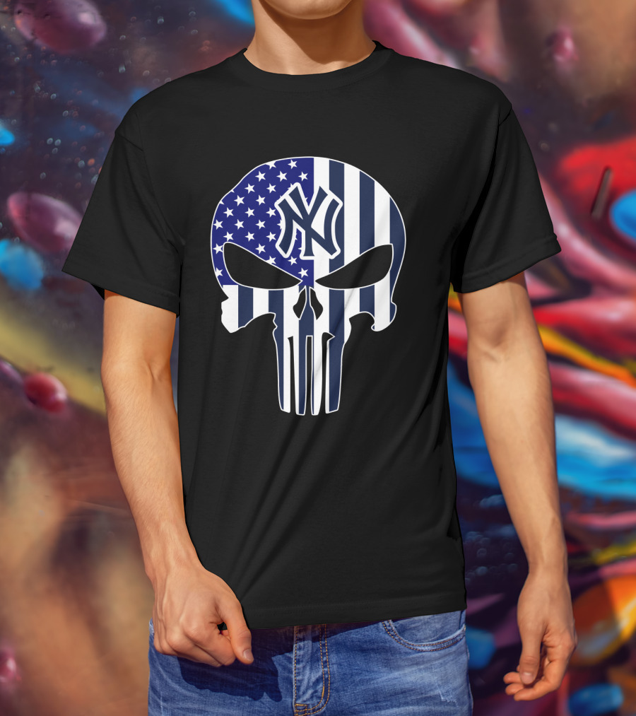 New York Yankees Skull With American Flag T-Shirt