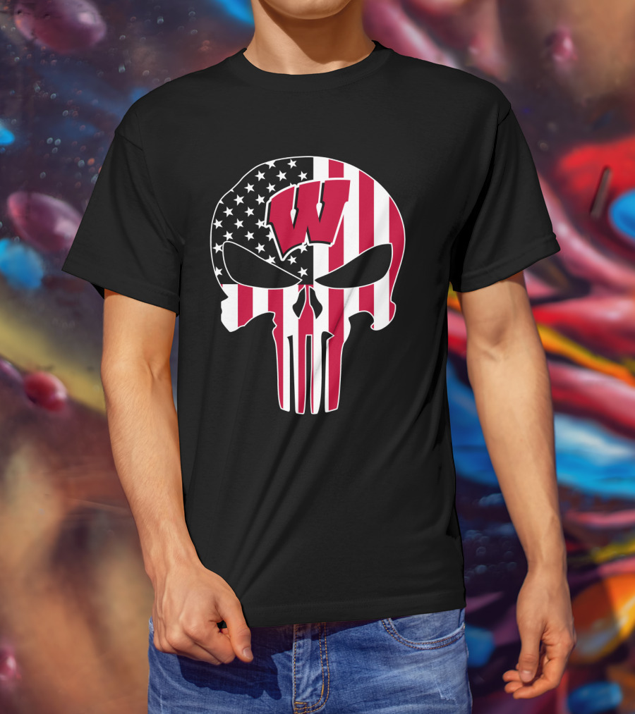 Wisconsin Badgers W Punisher Skull American Flag T-Shirt