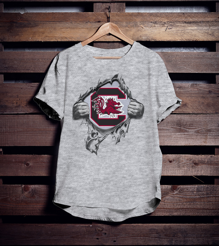 South Carolina Gamecocks C Logo Rooster Emblem Tear Effect T-Shirt