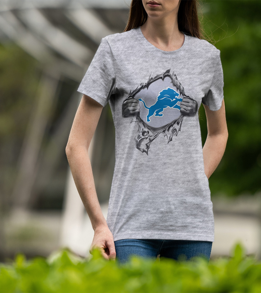 Detroit Lions Logo Ripped Reveal T-Shirt
