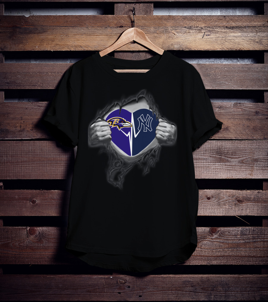 Baltimore Ravens New York Yankees Heart Nfl Mlb Crossover Fans T-Shirt
