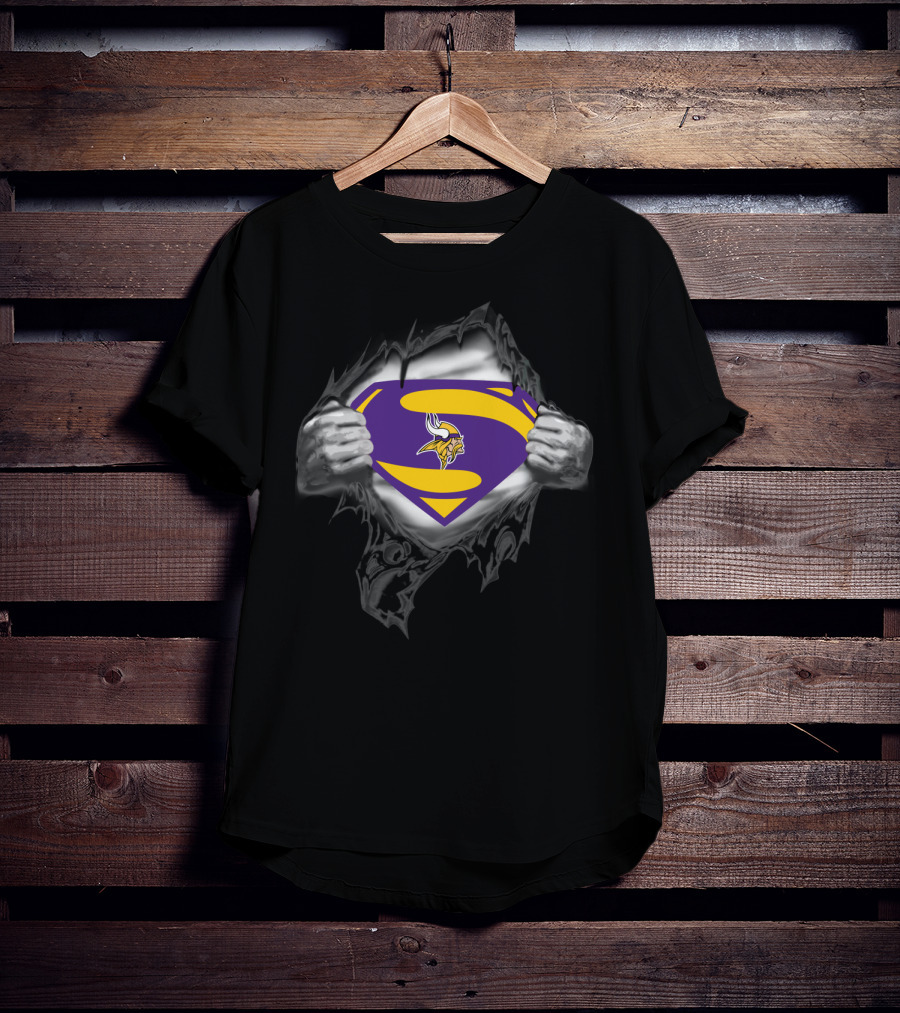 Super Vikings 42 Minnesota Logo Hero T-Shirt