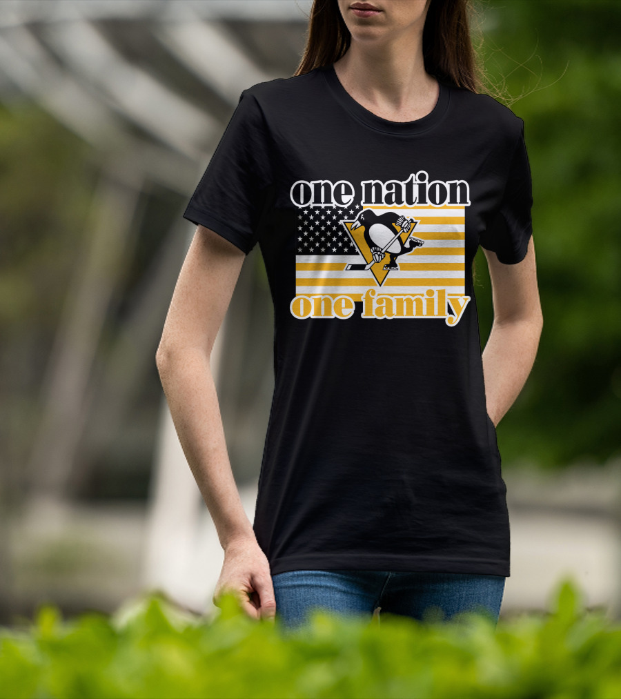 One Nation One Family 95 Pittsburgh Penguins American Flag T-Shirt