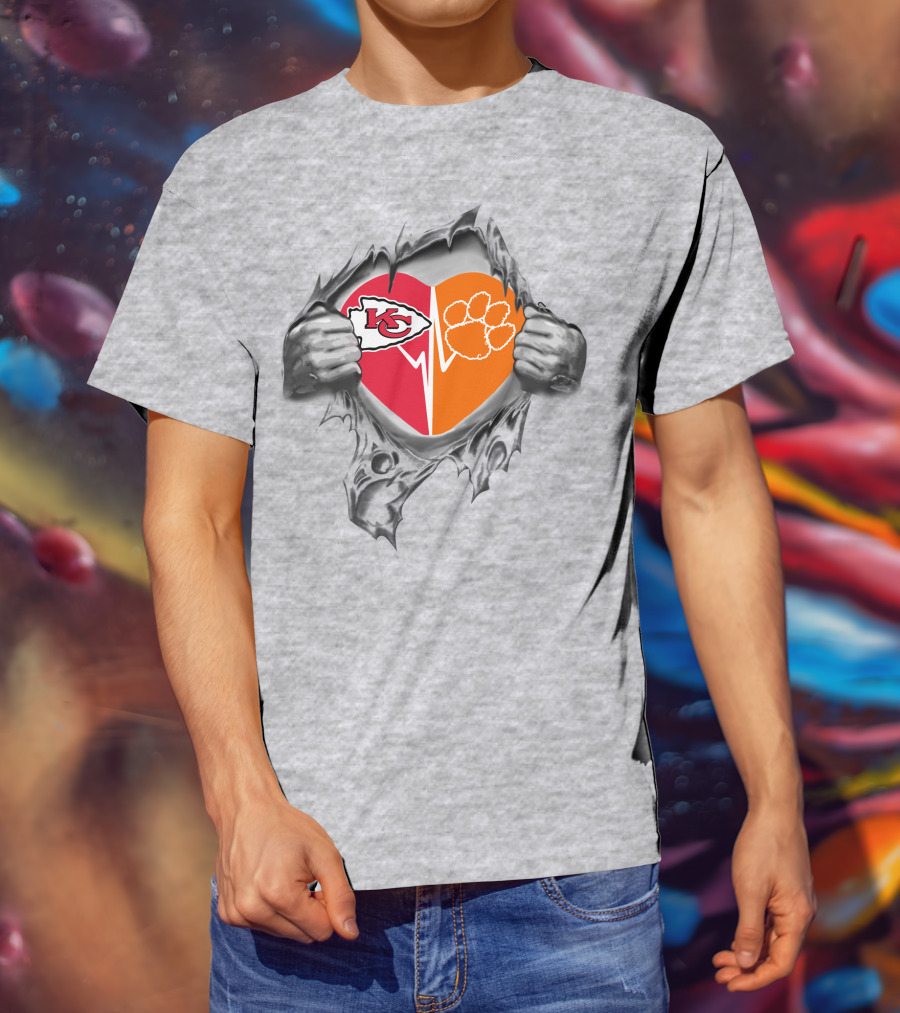 Kansas City Chiefs Clemson Tigers Heart Fusion T-Shirt