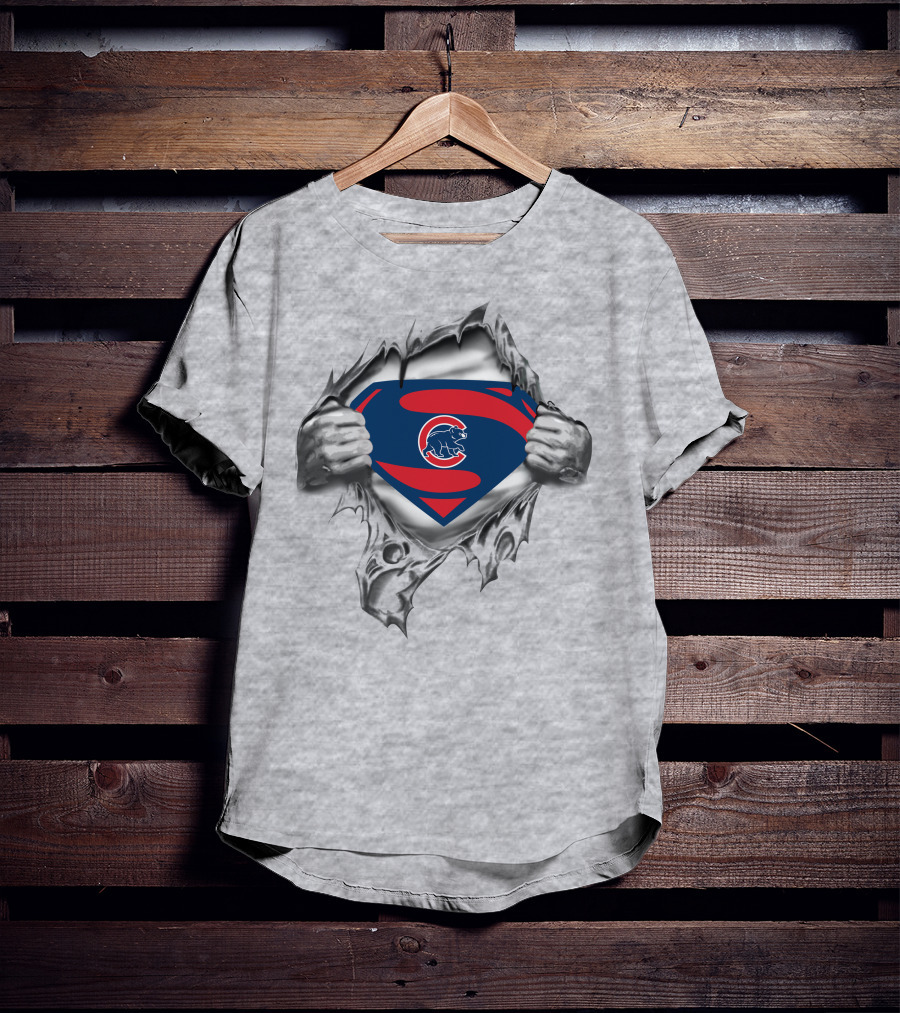 Chicago Cubs Superman Logo Fan Crossover T-Shirt