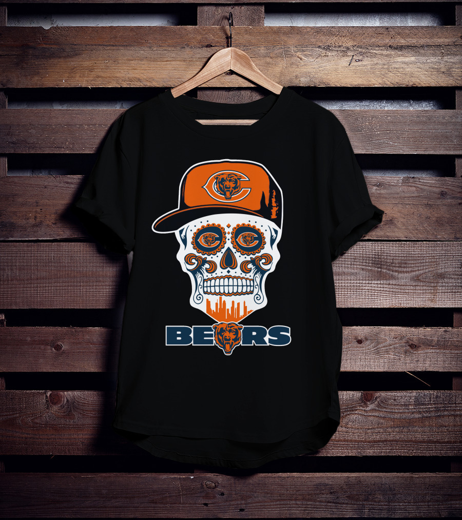 Chicago Bears Skull Hat Urban Skyline T-Shirt