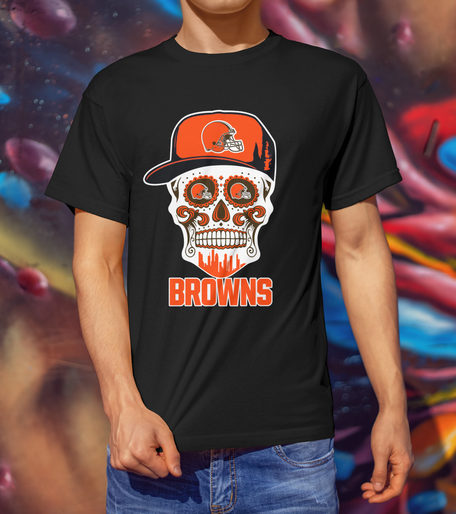Cleveland Browns Sugar Skull With Orange Helmet And Brow Skyline T-Shirt