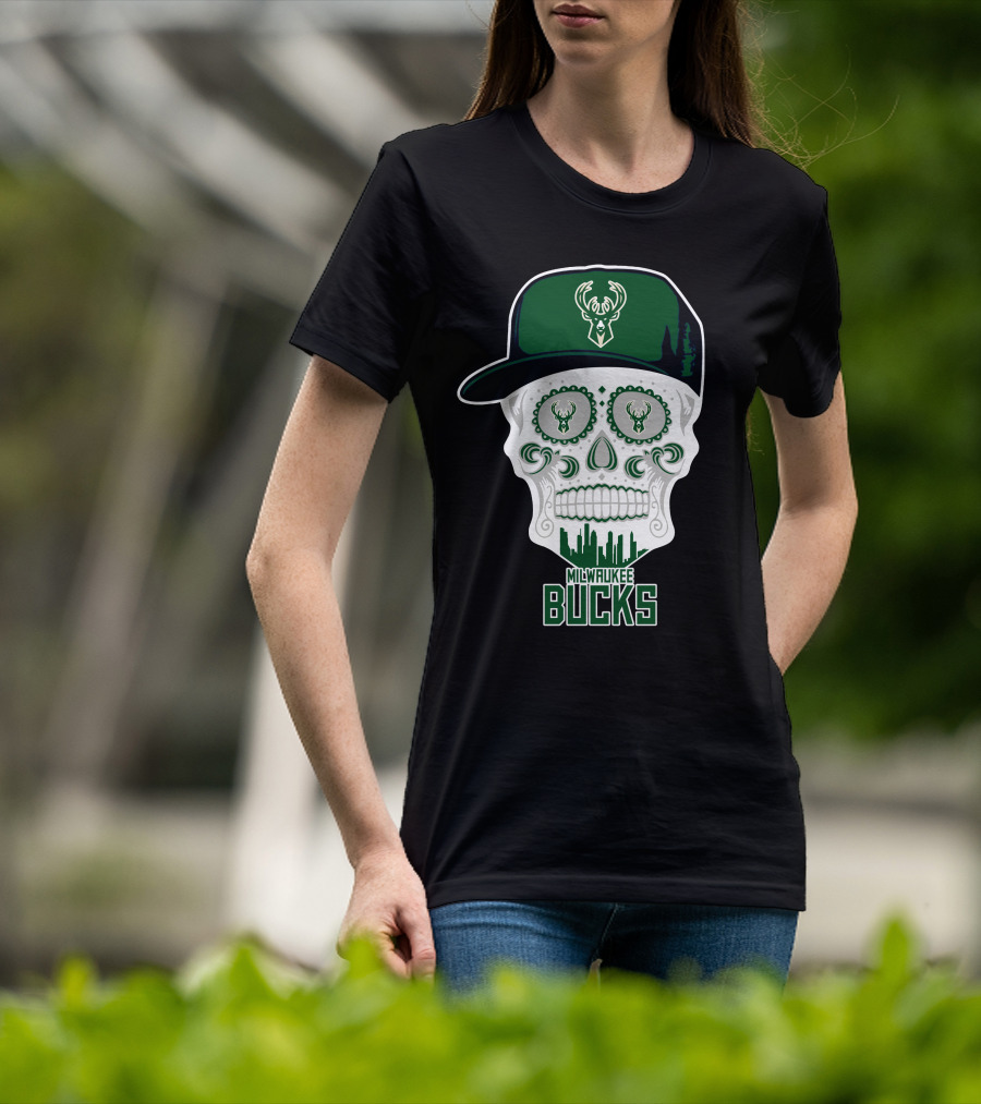 Milwaukee Bucks Skull With Cap And Skyline T-Shirt