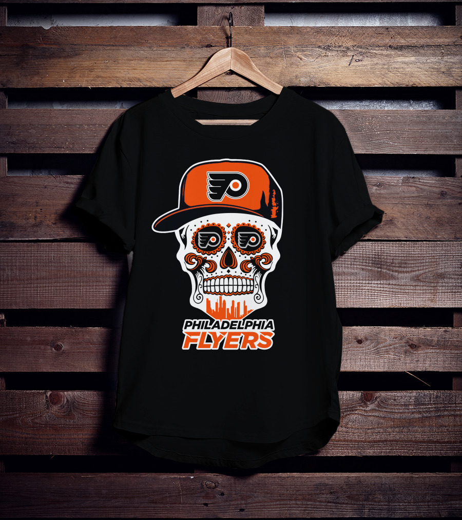 Philadelphia Flyers Skull Art With Cap And Skyline T-Shirt
