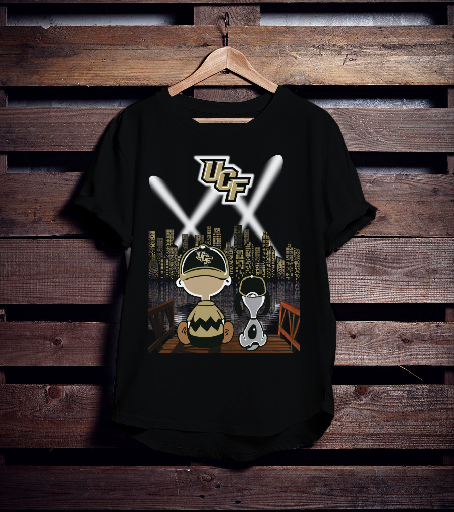 Ucf Knights Nighttime Cityscape Charlie Brown And Snoopy T-Shirt