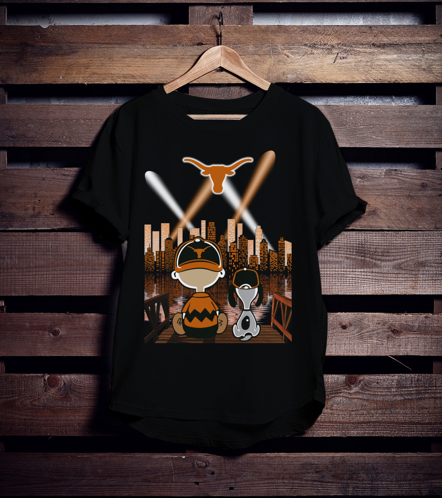 Texas Longhorns Peanuts City Skyline Night Scene T-Shirt