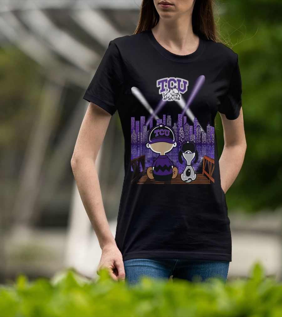 Tcu Horned Frogs City Skyline Night Scene With Mascot And Dog T-Shirt