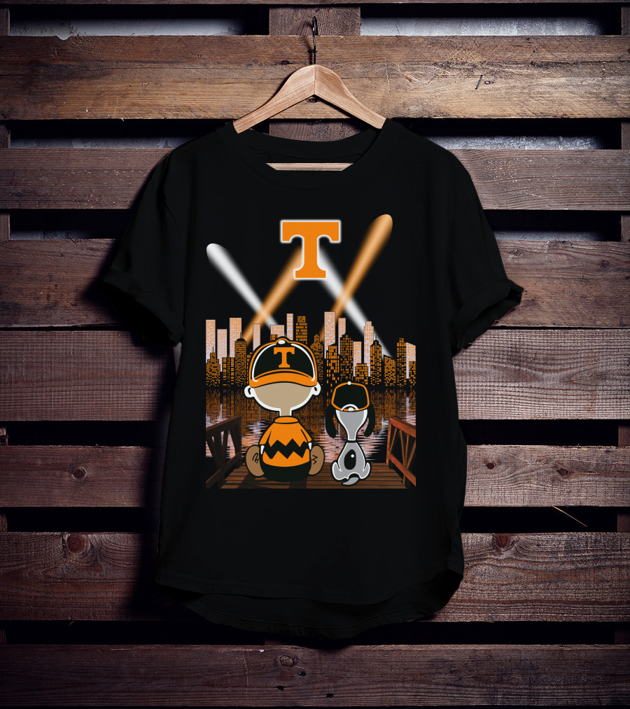 Tennessee Volunteers City Night Skyline With Iconic Cartoon Characters T-Shirt