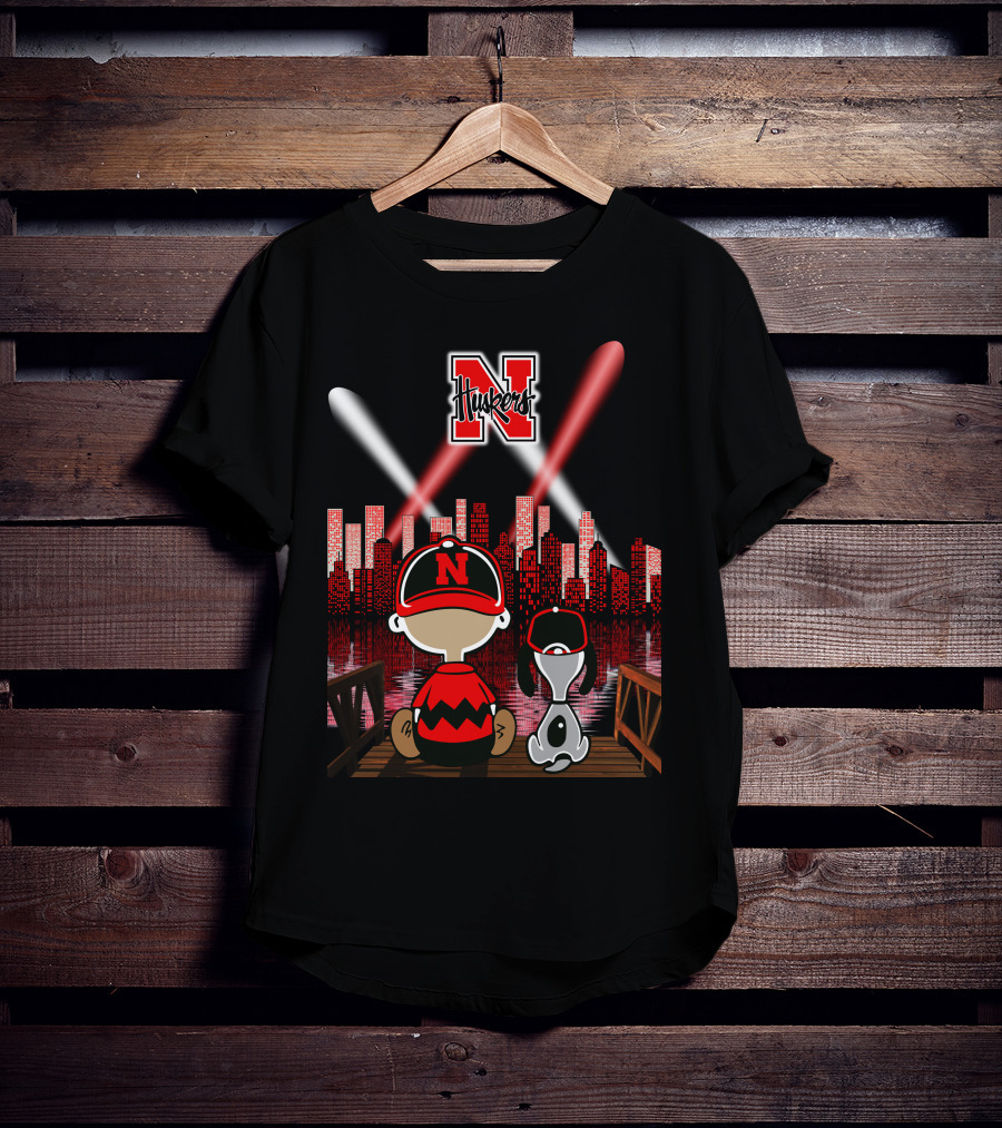 Nebraska Cornhuskers Huskers N City Skyline At Night With Peanuts Characters Charlie Brown And Snoopy T-Shirt