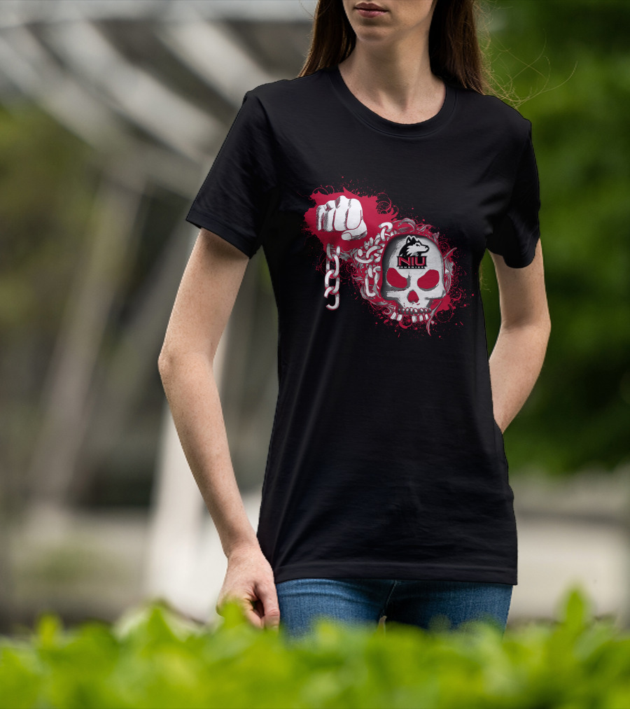 Northern Illinois Huskies Skull And Chains T-Shirt