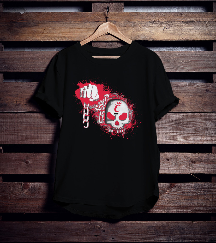Cincinnati Bearcats Red Fist And Skull With Chains And Paw Print T-Shirt