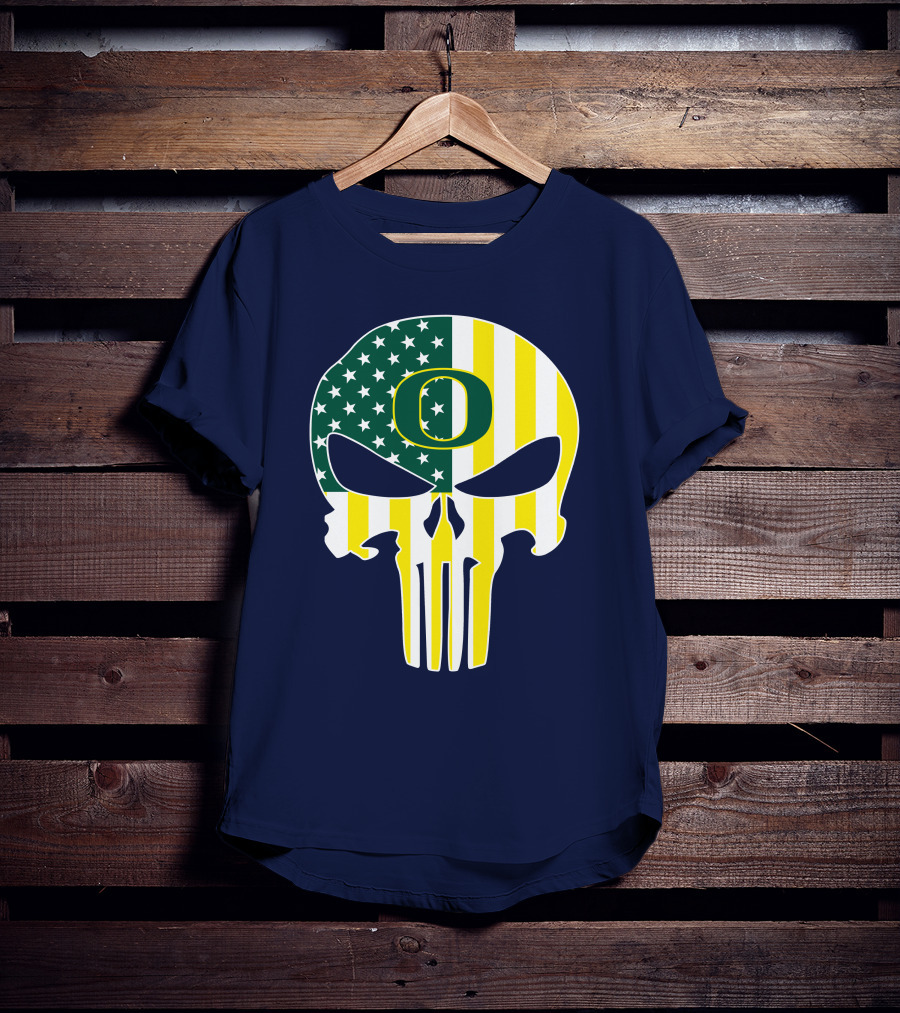 Oregon Ducks Punisher Skull American Flag T-Shirt