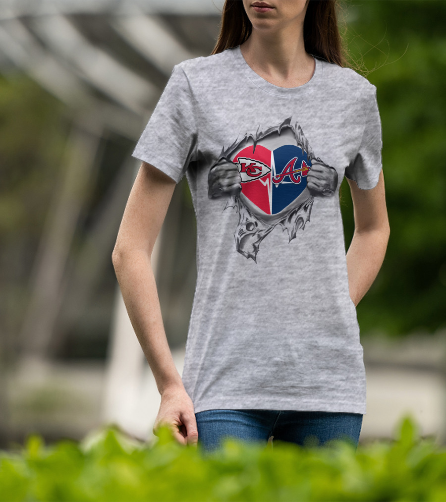 Chiefs Atlanta Braves Heart Logo Torn T-Shirt