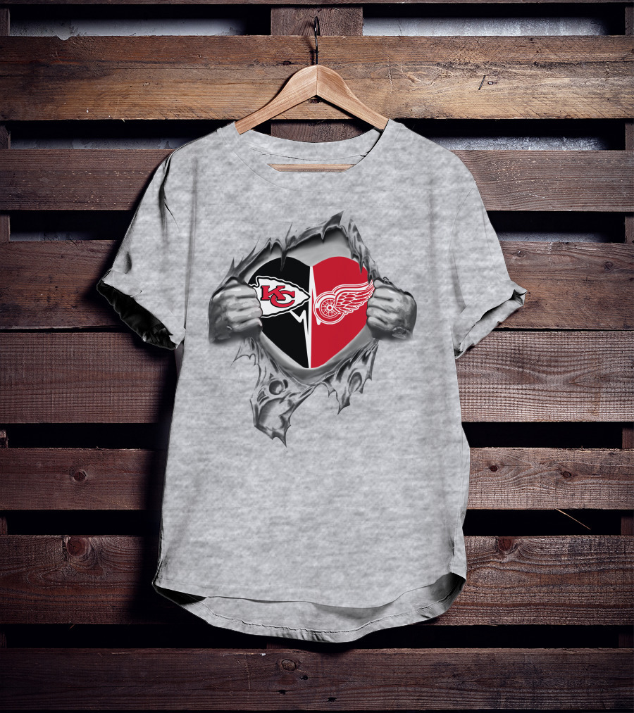 Chiefs Detroit Red Wings Heart Logo Hands Tearing T-Shirt