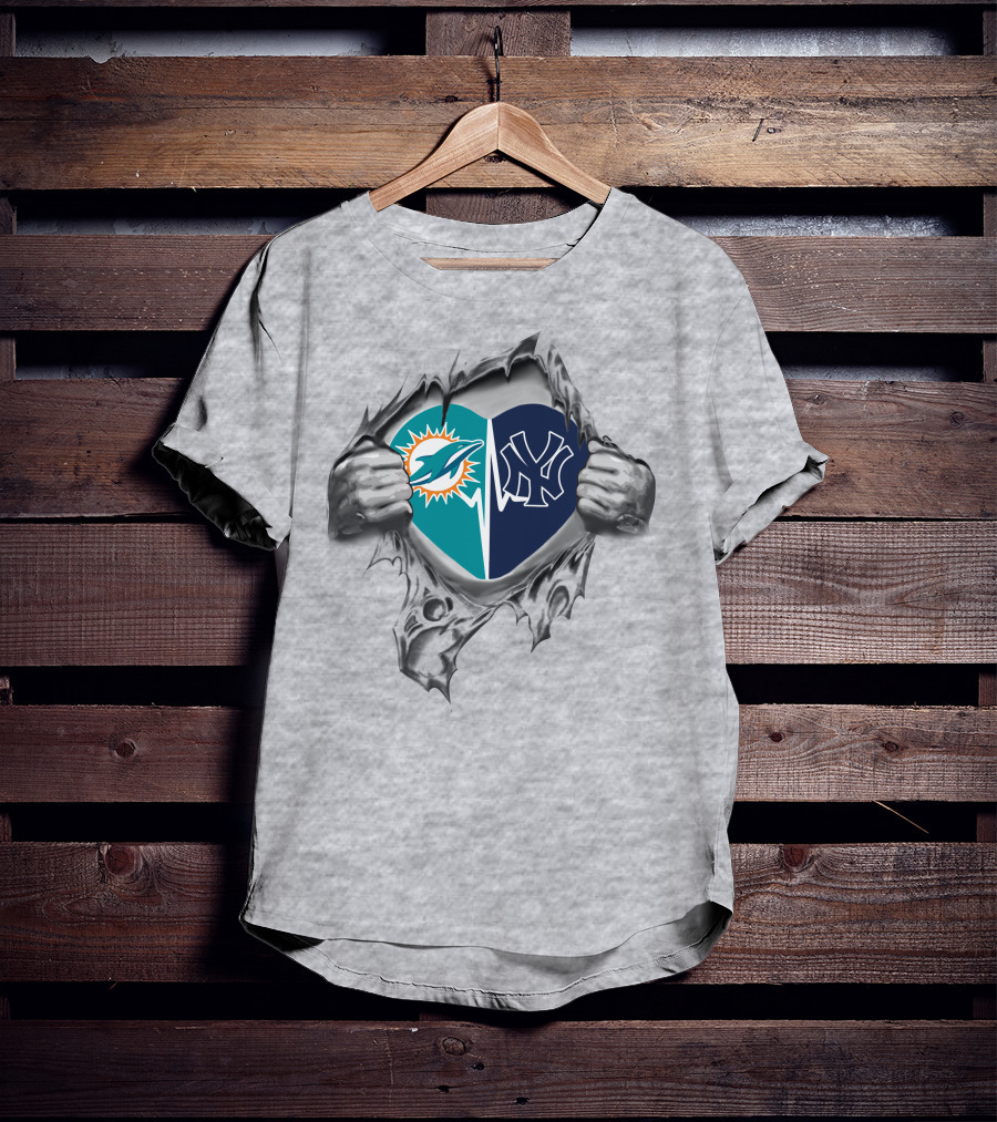 Yankees Miami Dolphins Split Heart Fan Passion T-Shirt