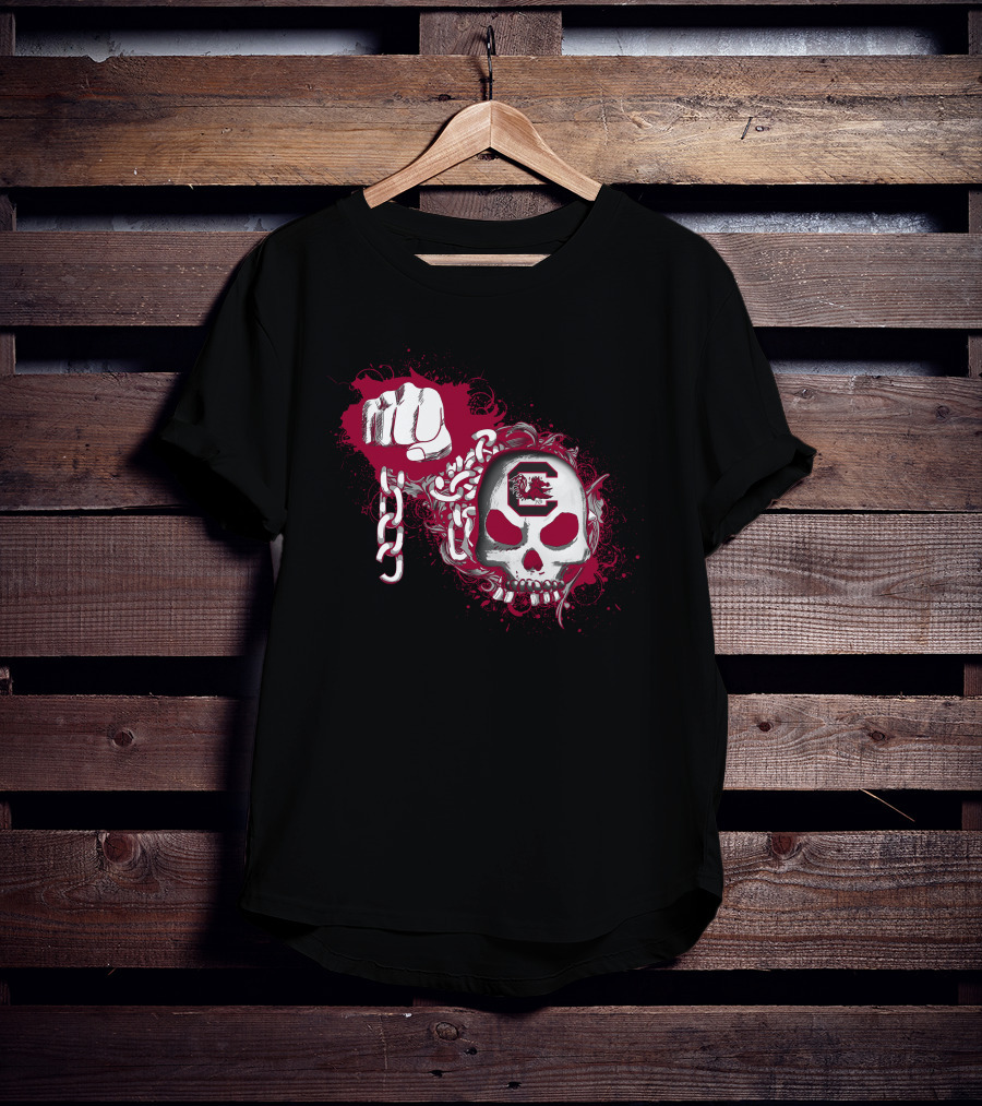 South Carolina Gamecocks Skull And Chains T-Shirt