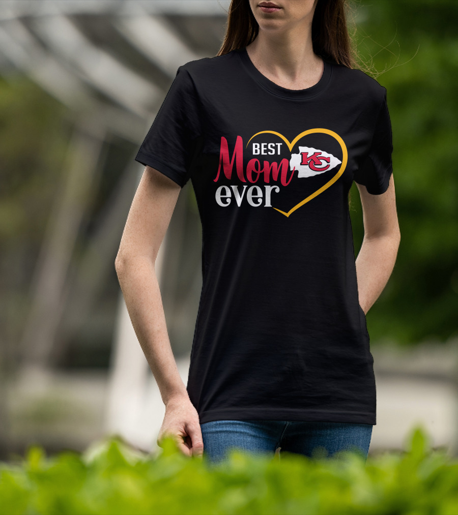 Best Mom Ever Kansas City Chiefs Heart T-Shirt