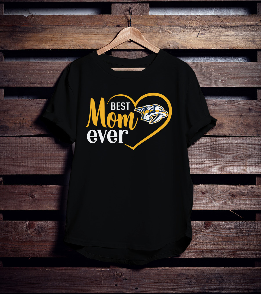 Nashville Predators Best Mom Ever Heart T-Shirt