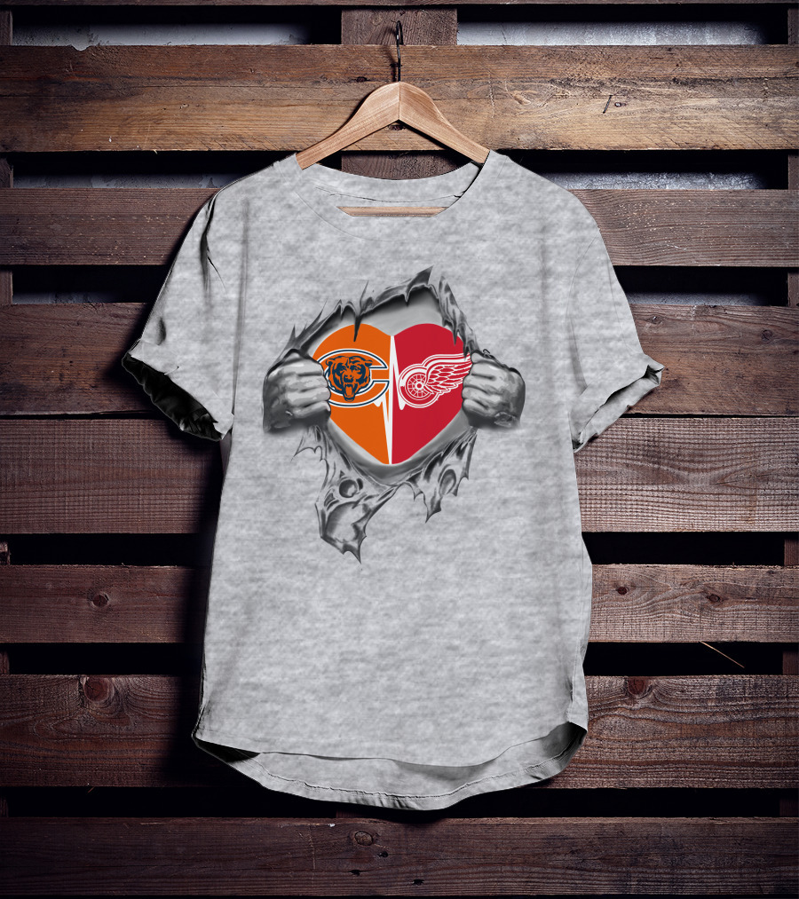 Chicago Bears And Detroit Red Wings Heart T-Shirt