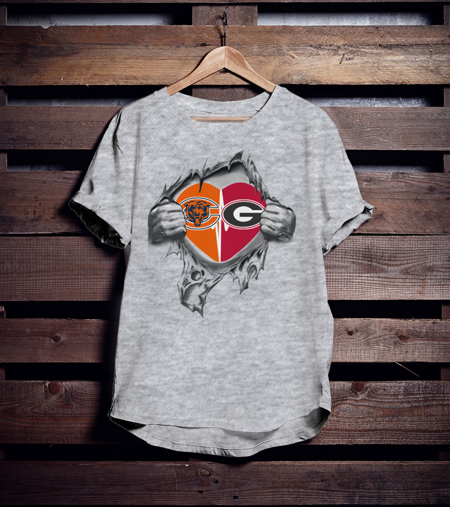 Bears Georgia Bulldogs Heart Logo With Torn Hands T-Shirt