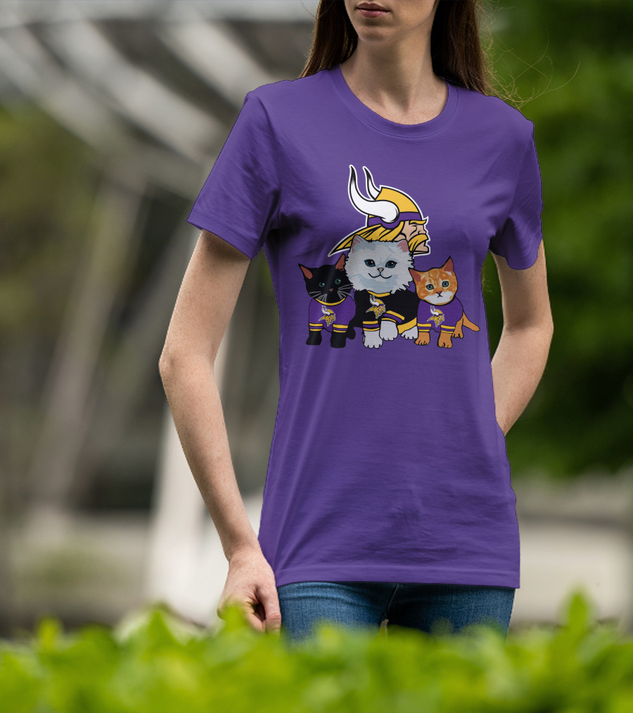 Minnesota Vikings Cats Wearing Team Jerseys With Viking Head T-Shirt