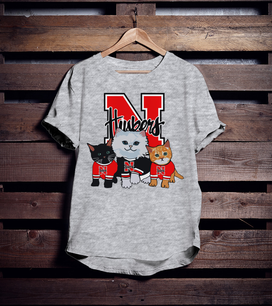Nebraska Cornhuskers Huskers Cats In Red Jerseys T-Shirt