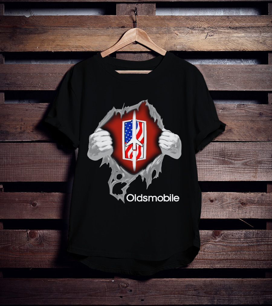 Oldsmobile USA Rocket Emblem With Ripped Effect T-Shirt