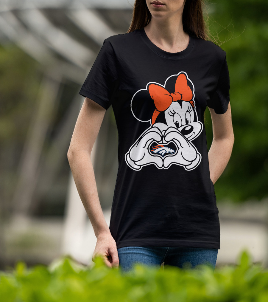 Minnie Mouse Heart Hands Denver Broncos Logo On Black Background With Orange Bow T-Shirt