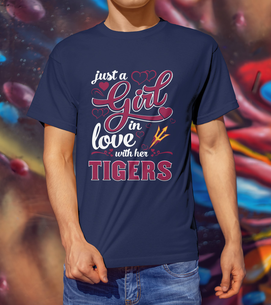 Just A Girl In Love With Her Tigers T-Shirt