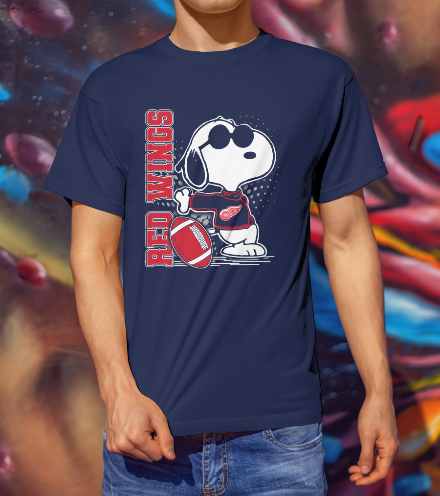Red Wings Detroit Snoopy Football Peanuts T-Shirt
