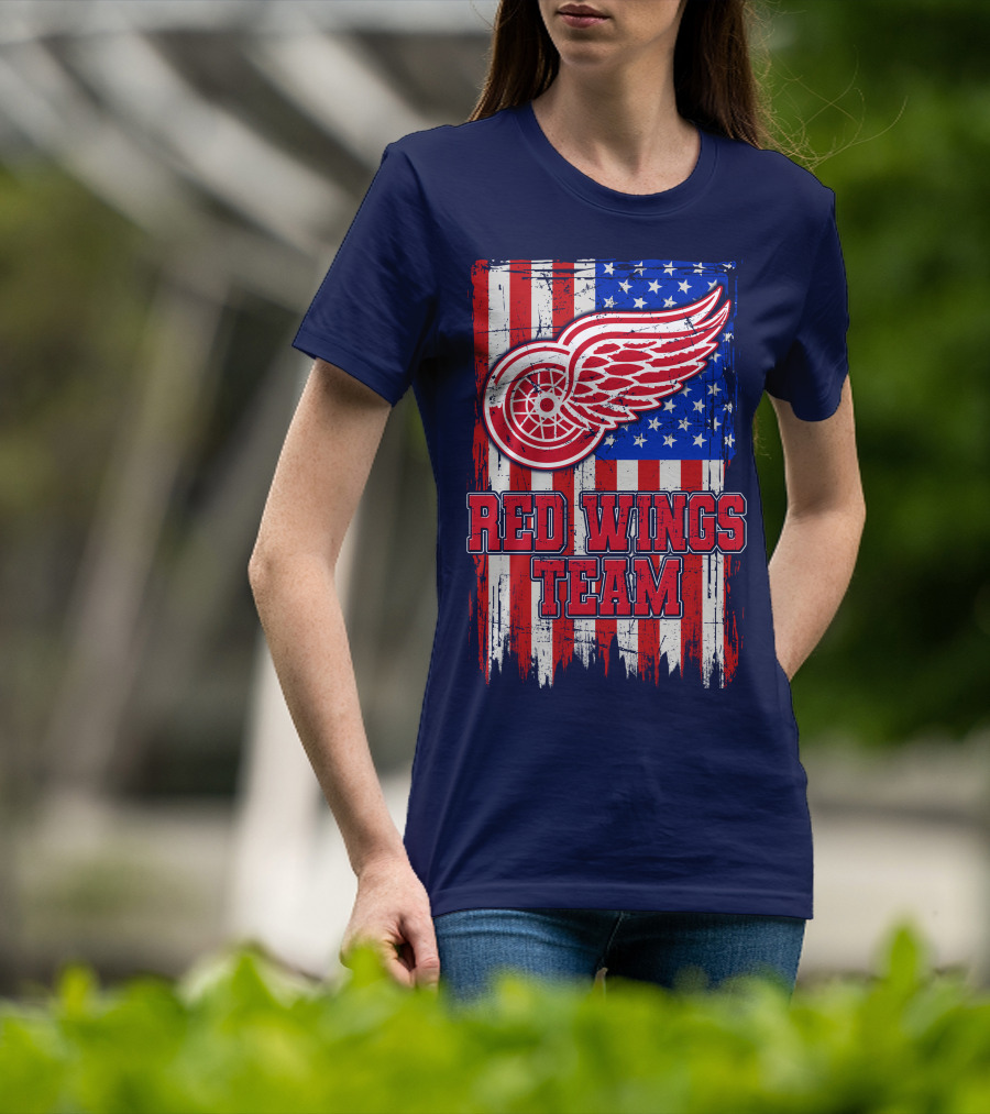 Detroit Red Wings Team American Flag T-Shirt