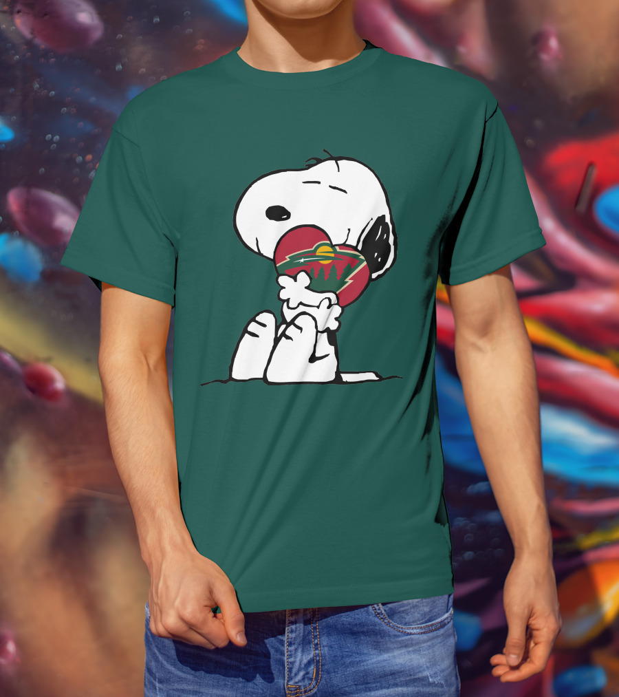 Snoopy Holding Minnesota Wild Heart T-Shirt