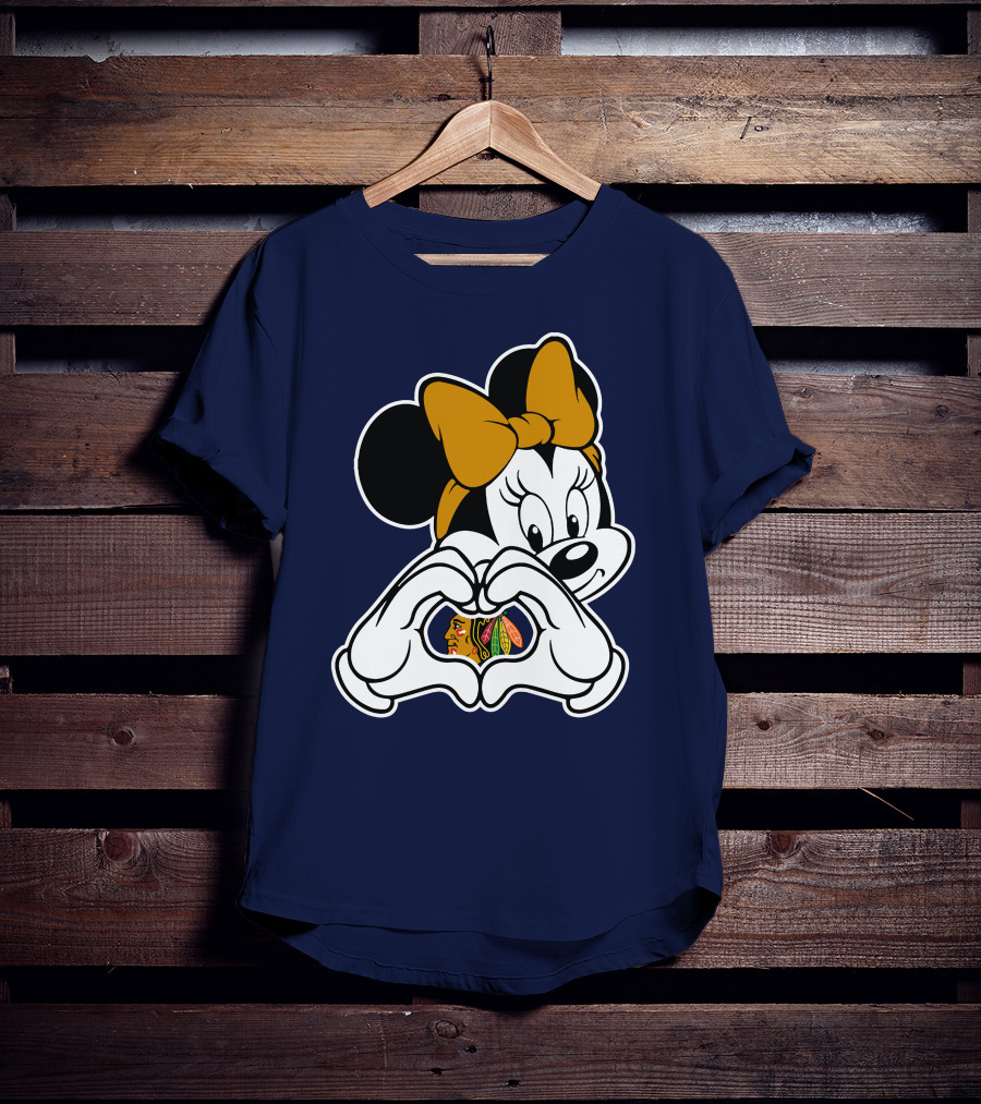 Minnie Mouse Heart Hands Chicago Blackhawks T-Shirt