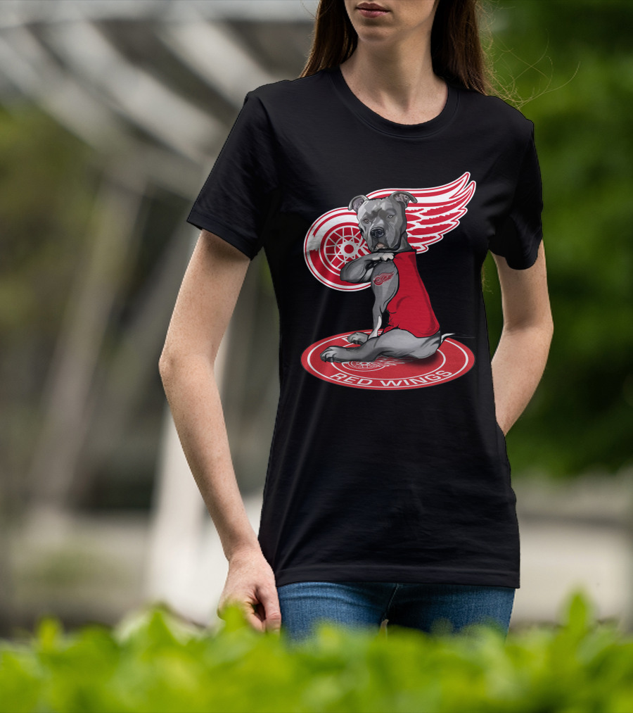 Detroit Red Wings Dog With Logo Wings And Red Vest T-Shirt