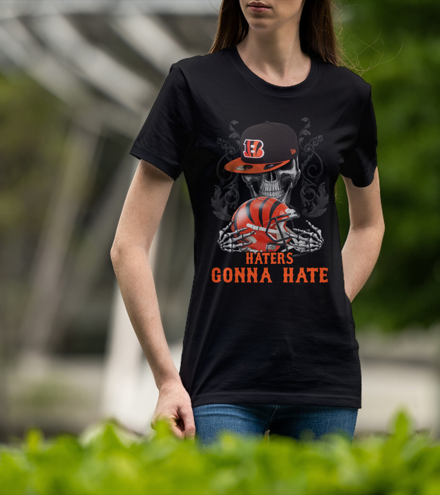 Haters Gonna Hate Cincinnati Bengals Skull Football Helmet T-Shirt