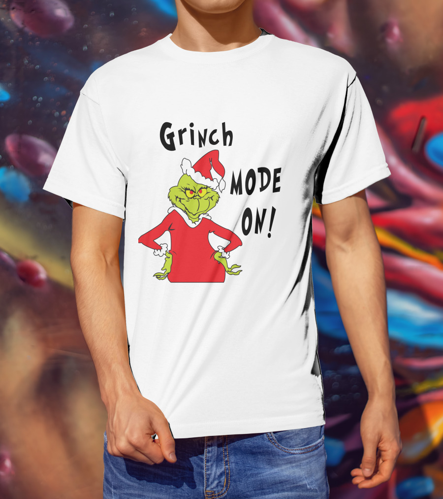 Grinch Mode On Santa Hat Red T-Shirt