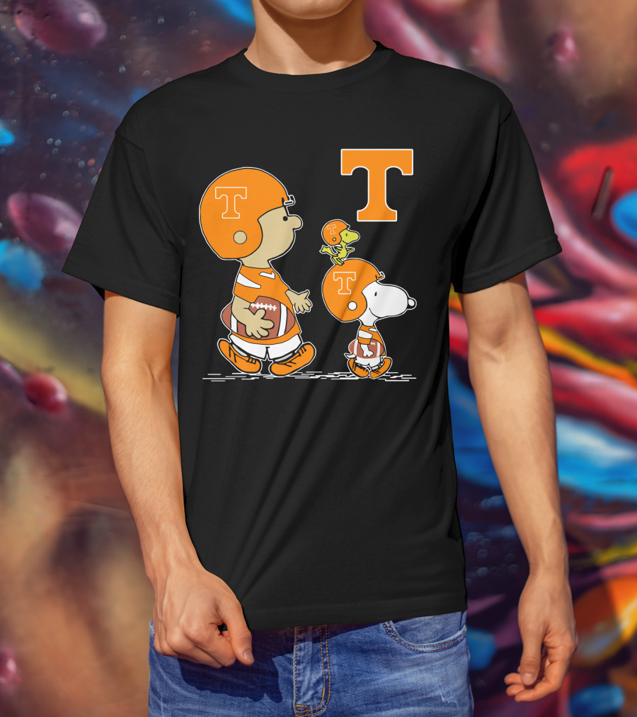 Tennessee Volunteers Peanuts Characters Football Helmet Charlie Brown Snoopy Woodstock T-Shirt