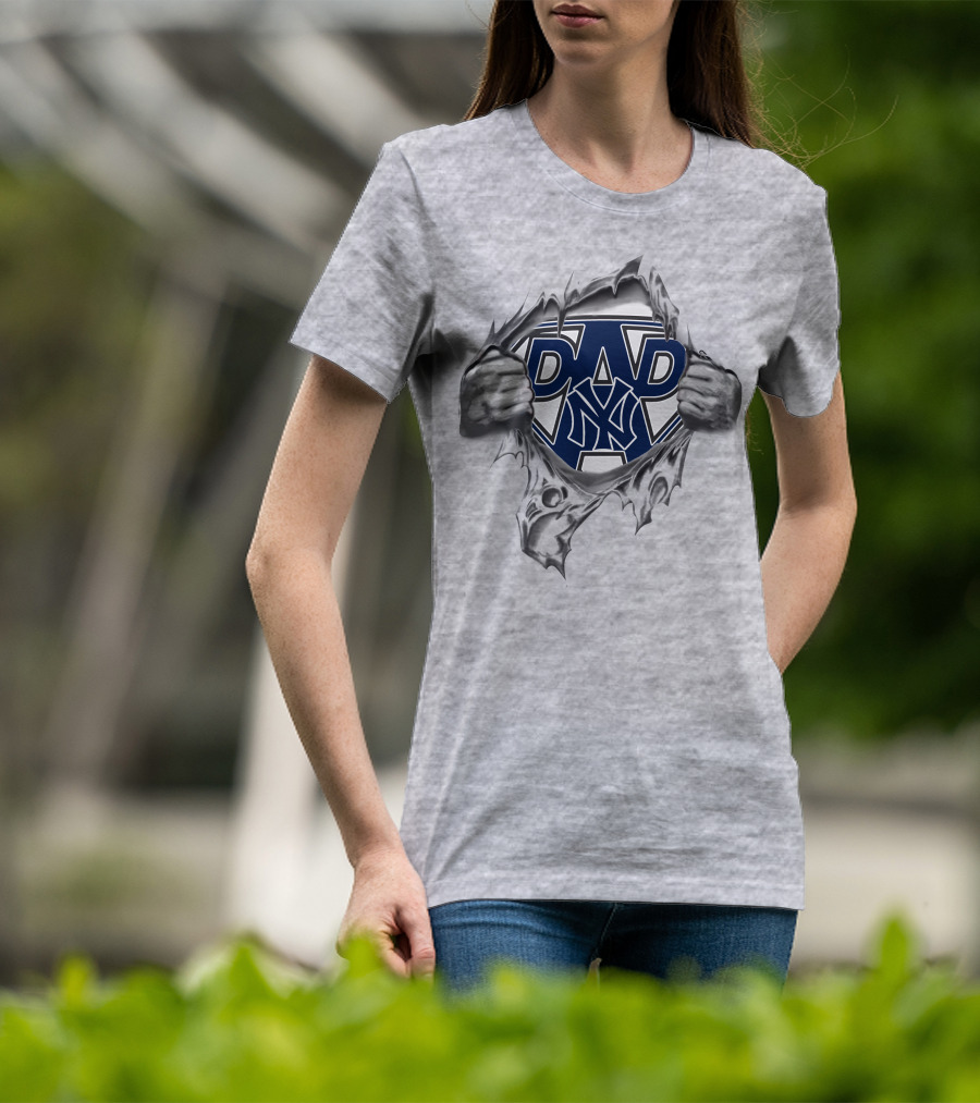 Yankees Super Dad Comic Style Hero T-Shirt